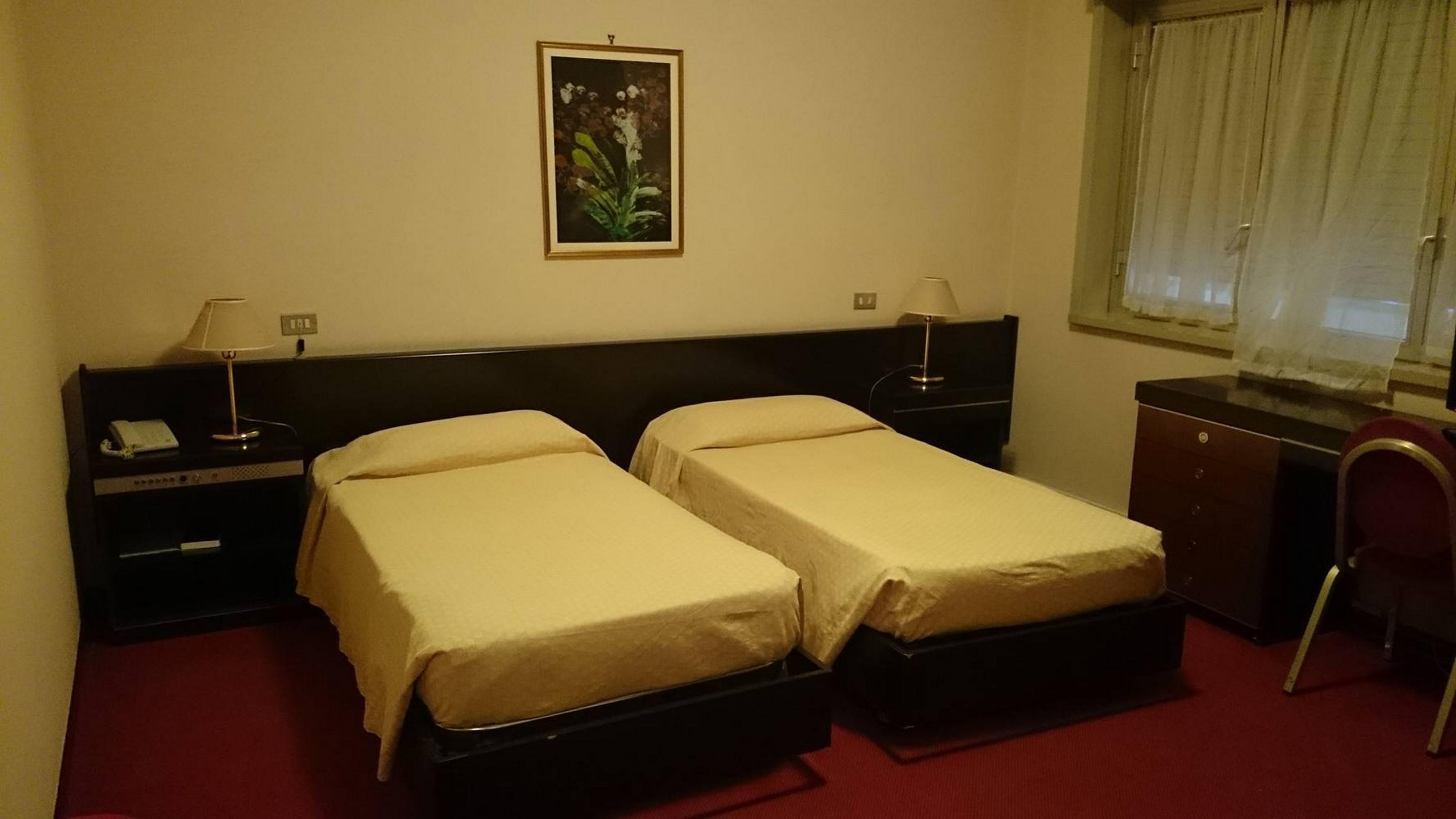 Crisol Europa Hotell Palermo Exteriör bild