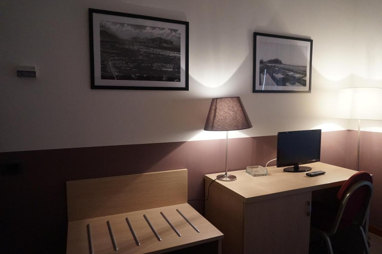 Crisol Europa Hotell Palermo Exteriör bild