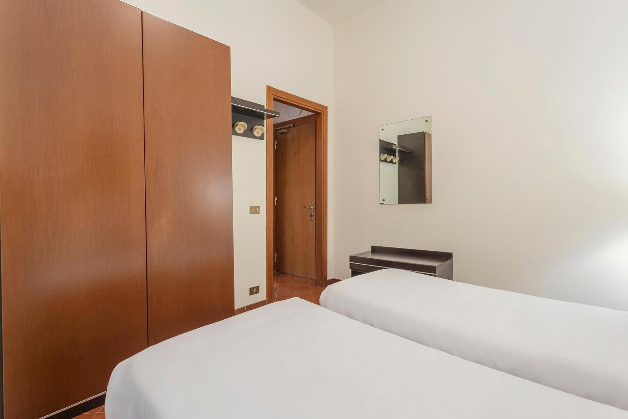 Crisol Europa Hotell Palermo Exteriör bild