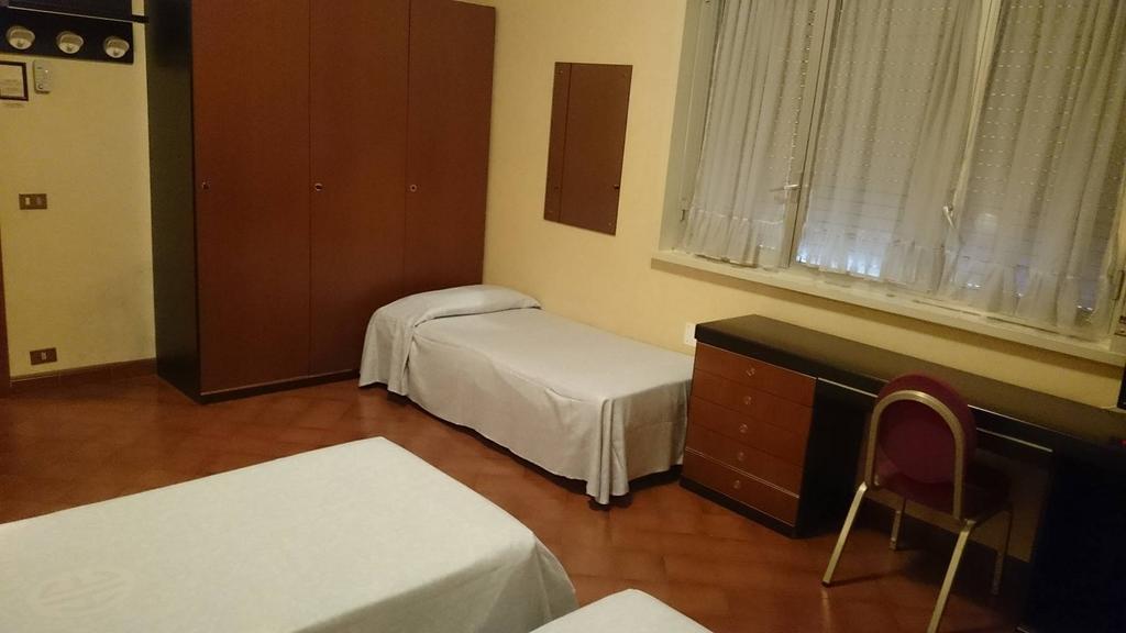 Crisol Europa Hotell Palermo Exteriör bild